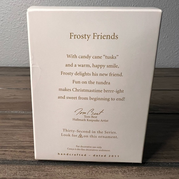 Hallmark NEW 2011 Christmas Ornament “Frosty Friends” is the 32nd in the series - Picture 10 of 10